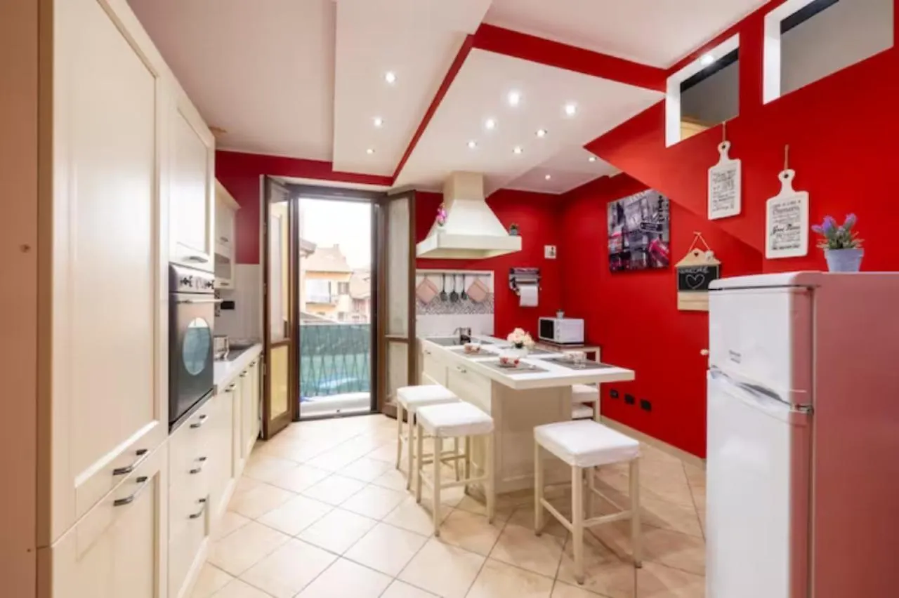 Appartement Leonardo Academy In 5' - Parcheggio Gratis - Laghi & Wi-Fi à Sesto Calende Italie
